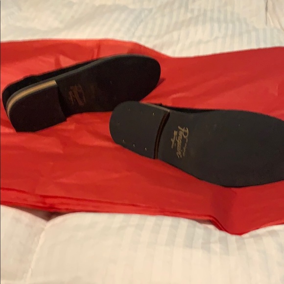 NWOB Black suede lace-up Oxford type by Penguin - Picture 2 of 3